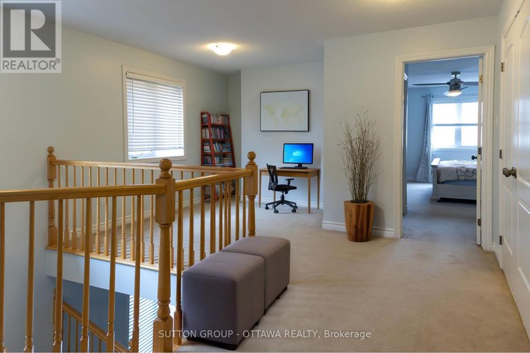 28230051/654-moorpark-avenue/emerald-meadowstrailwest/ottawa/ontario/K2M0H8_20