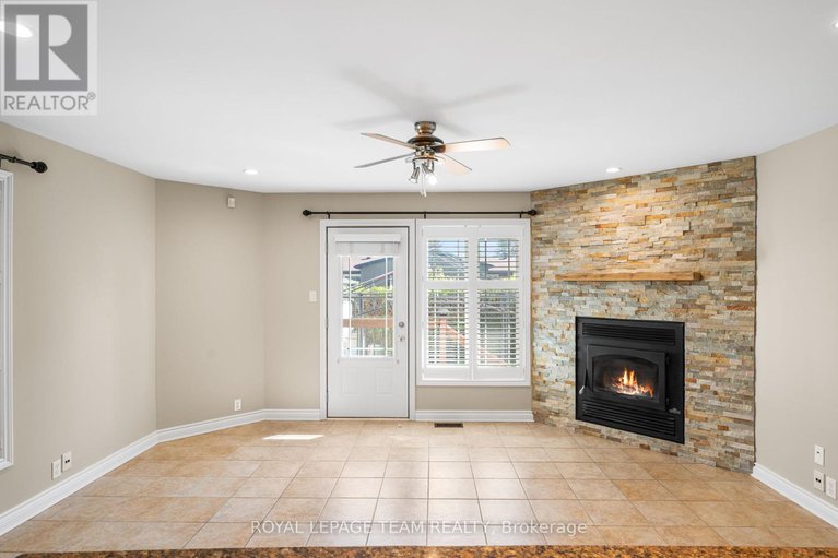 28939974/3-millbrook-crescent/city-viewskylinefisher-heightsparkwood-hills/ottawa/ontario/K2E5B6_13