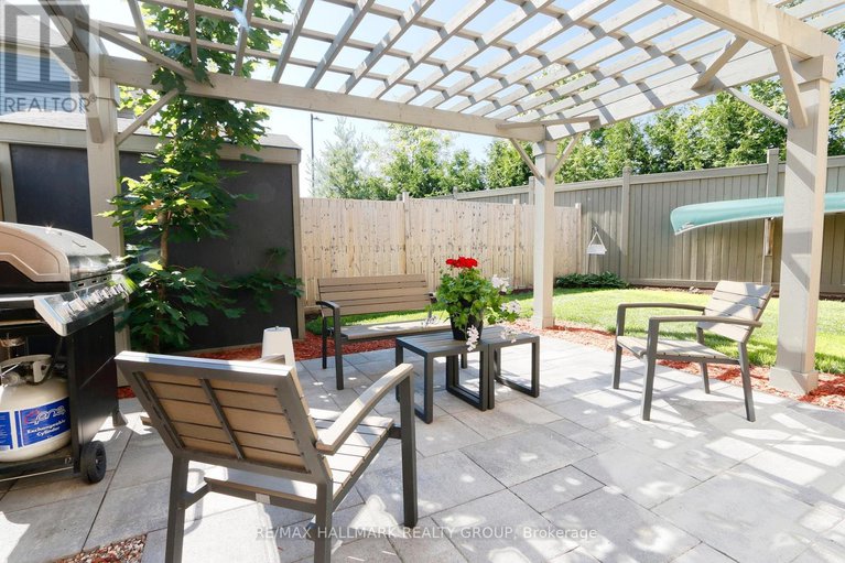 29406515/403-brigatine-avenue/stittsville-north/ottawa/ontario/K2S0P7_8