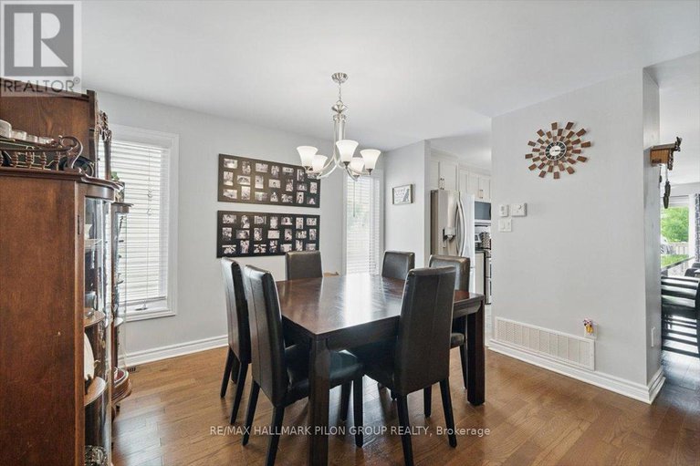 29300164/637-robert-street/town-of-rockland/clarence-rockland/ontario/K4K0J8_10