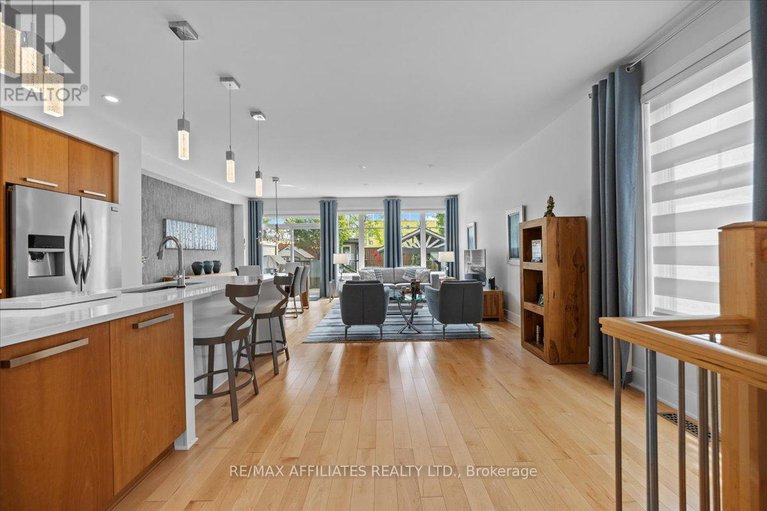 28472968/312-mishawashkode-street/camelot/ottawa/ontario/K4A0Y8_6