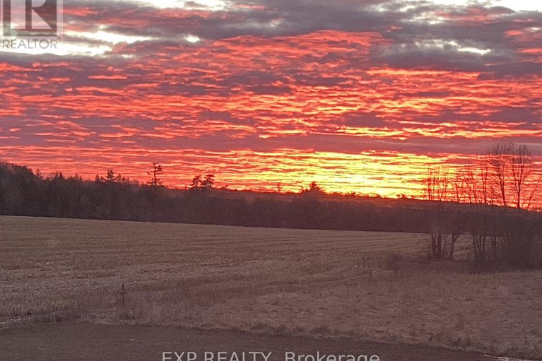 29351437/24-humphries-road/horton-twp/horton/ontario/K7V3Z8_49