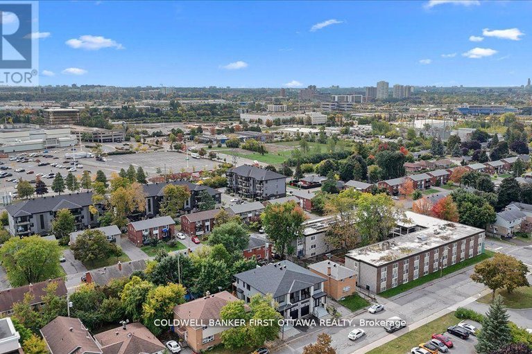 29638665/562-queen-mary-street/overbrookcastle-heights/ottawa/ontario/K1K1W1_45