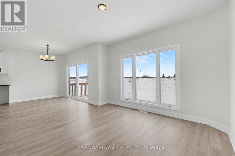 26935822/1213-montblanc-crescent/faubourg-ste-marie-hamlet/embrun/ontario/K0A1W1_3