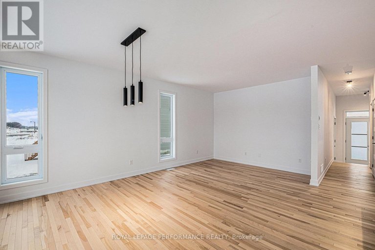 29622305/94-rutile-street/clarencerockland-twp/clarence-rockland/ontario/K4K0M6_3