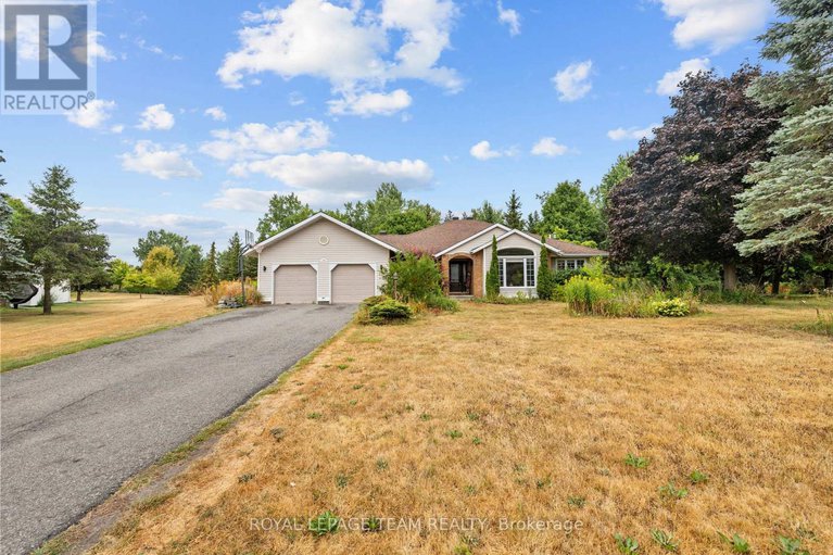 28760673/1280-ben-royal-avenue/greely/ottawa/ontario/K4P1A3_2