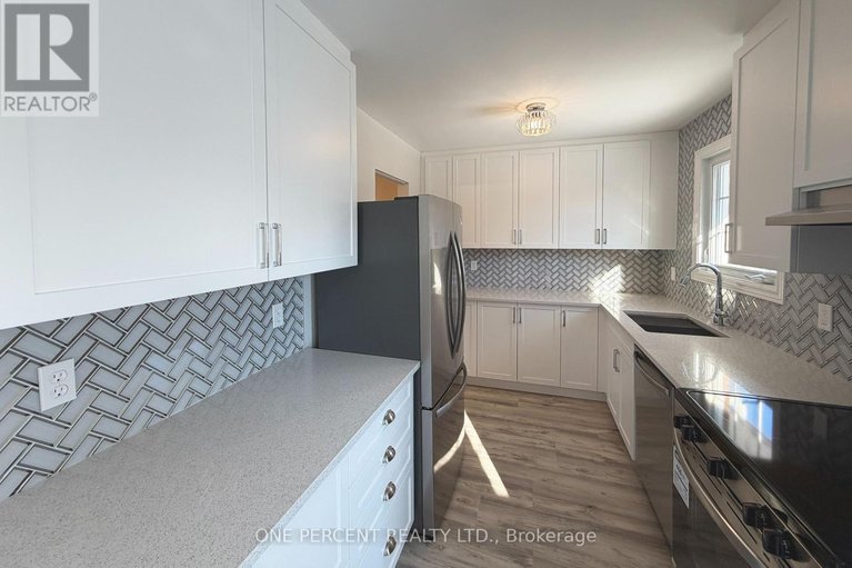 29376378/1511-fisher-avenue/carleton-square/ottawa/ontario/K2C3M8_36