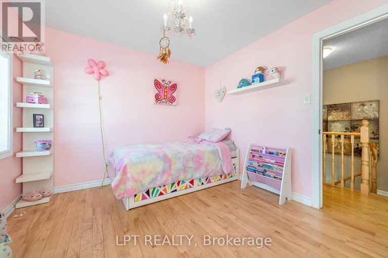 28805293/800-schooner-crescent/riverside-southgloucester-glen/ottawa/ontario/K1V1Y8_29