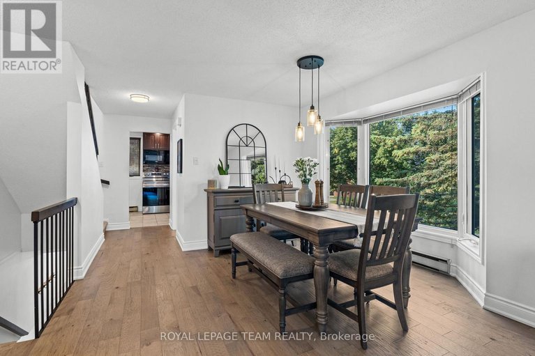 28691026/b-6501-bilberry-drive/convent-glen-north/ottawa/ontario/K1C4N4_13