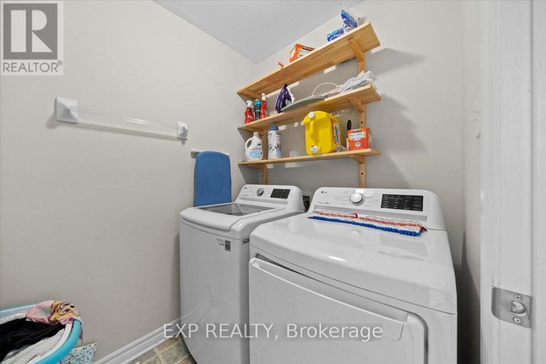 28625163/104-harmattan-avenue/stittsville-north/ottawa/ontario/K2S0E3_21
