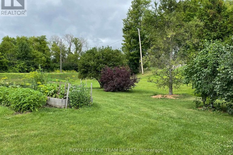 29659900/2370-county-18-road/kemptville/north-grenville/ontario/K0G1J0_45