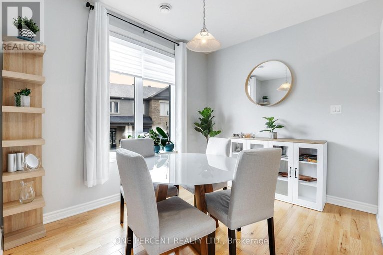 29612746/i-735-dearborn-private/blossom-parkkemp-parkfindlay-creek/ottawa/ontario/K1T0W3_13