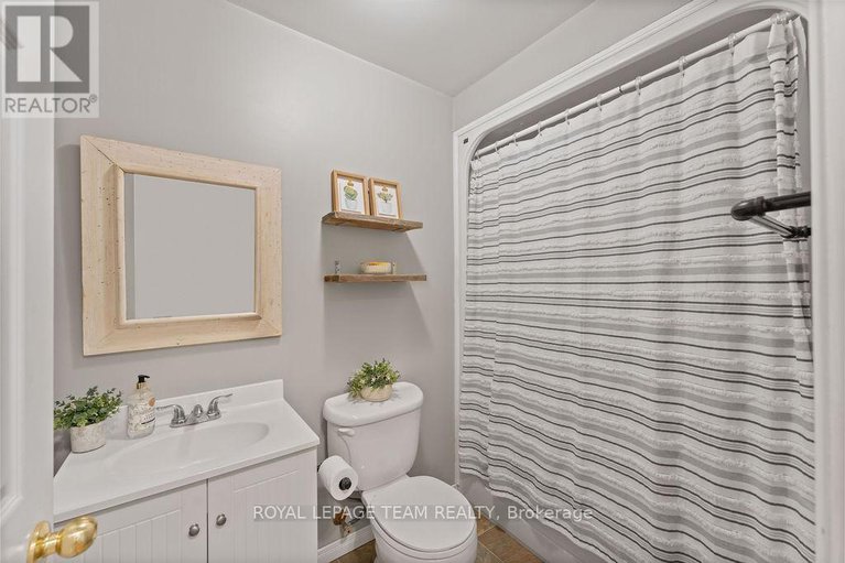 28819602/299-golf-club-road/mcnabbraeside-twps/mcnabbraeside/ontario/K0A1G0_24