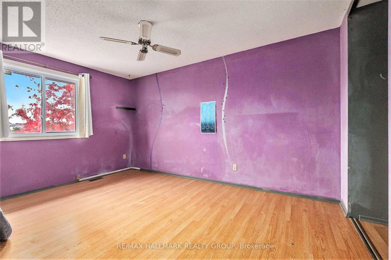 29055708/34-46-a-medhurst-drive/tanglewood/ottawa/ontario/K2G4V2_14