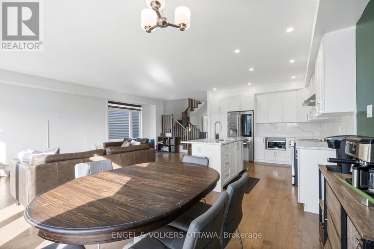 29556815/779-ovation-grove/leitrim/ottawa/ontario/K1T0X6_15