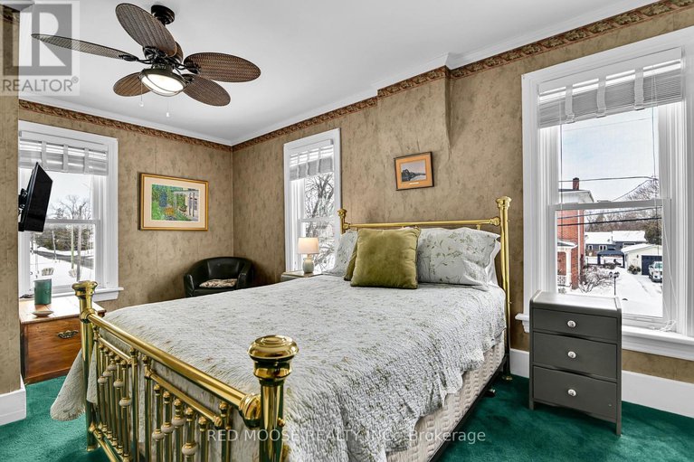 29413617/489-fred-street/winchester/north-dundas/ontario/K0C2K0_27