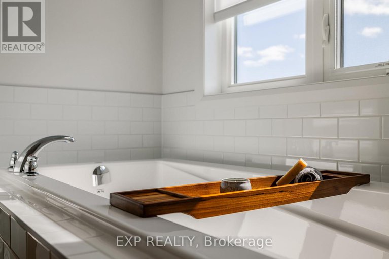 28461204/1245-diamond-street/clarencerockland-twp/clarence-rockland/ontario/K4K0M5_21