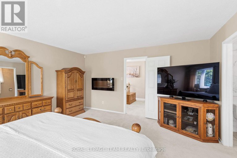 29026359/23-glacier-street/on-the-green/ottawa/ontario/K2J2M7_20