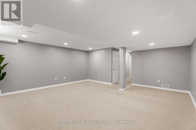 28560590/564-aberfoyle-circle/morgans-grantsouth-march/ottawa/ontario/K2K3R3_21