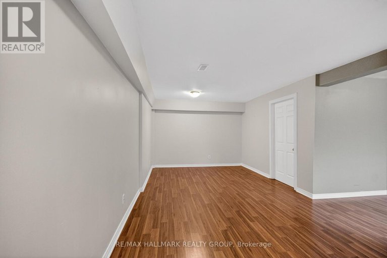 29541086/3-daphne-crescent/stittsville-south/ottawa/ontario/K2S1Y1_45