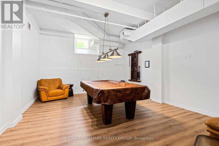 29444670/207-135-barrette-street/vanier/ottawa/ontario/K1L7Z9_73