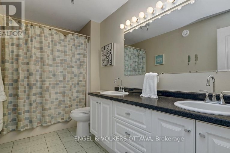 29581812/1263-randboro-crescent/navan/ottawa/ontario/K4B1K7_36