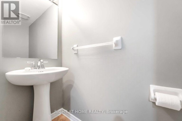 28924273/246-cayman-road/stittsville-north/ottawa/ontario/K2S0N8_17