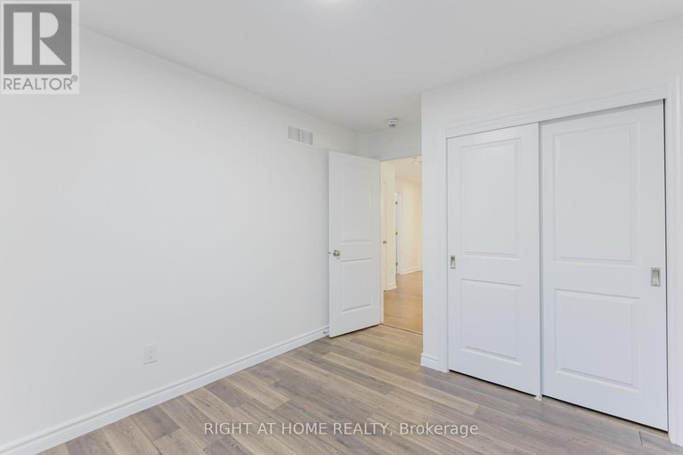 28505744/244-fergus-crescent/cedargrovefraserdale/ottawa/ontario/K2J3L7_26