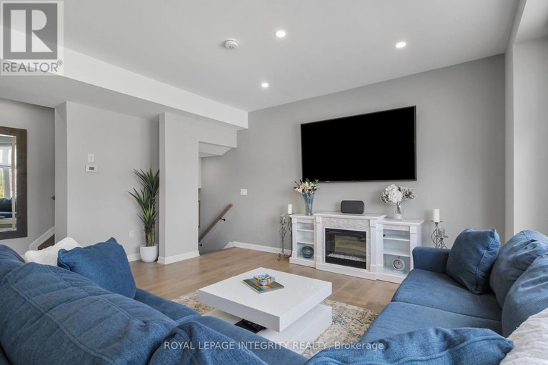 29648108/2722-draper-avenue/redwood-park/ottawa/ontario/K2H0C4_11