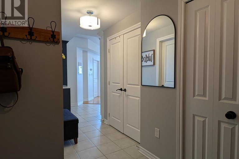 29403608/1804-70-landry-street/vanier/ottawa/ontario/K1L0A8_5