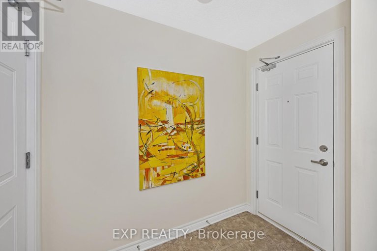 28967485/6-585-stonefield-private/barrhaven-east/ottawa/ontario/K2G4R4_32
