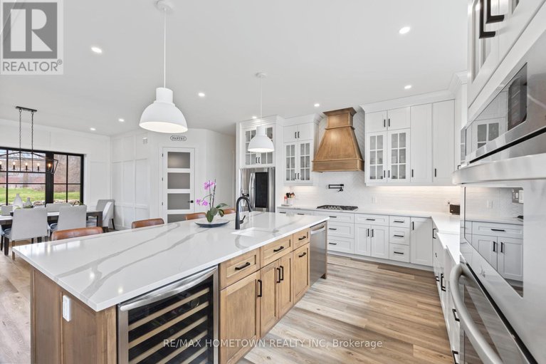 29416154/5-shoreside-way/augusta-twp/augusta/ontario/K6V5T1_15