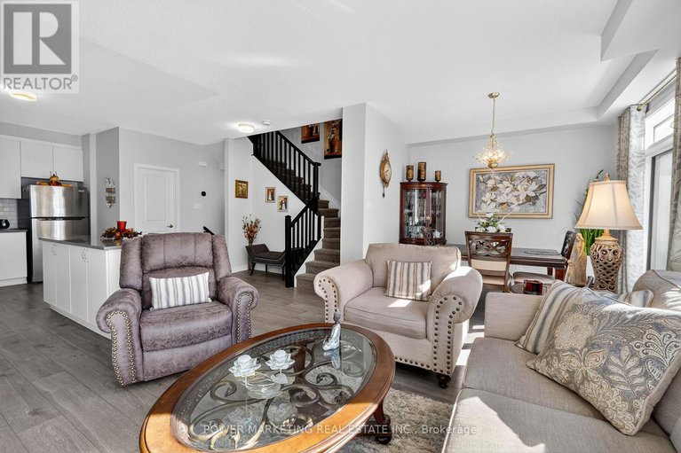 29201213/715-hydrus-private/half-moon-bay/ottawa/ontario/K2J7B2_17