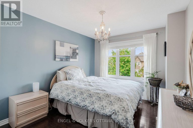 28619242/641-willowmere-way/blossom-parkkemp-parkfindlay-creek/ottawa/ontario/K1T0K1_25