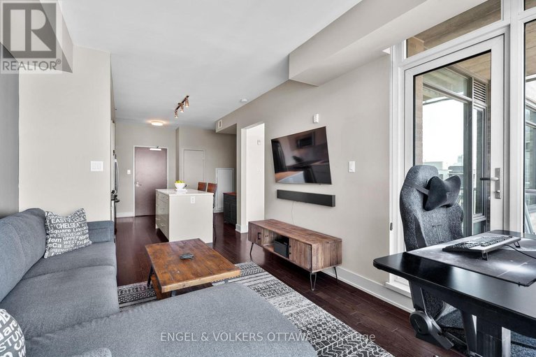 28844865/708-88-richmond-road/westborohampton-park/ottawa/ontario/K1Z0B1_13