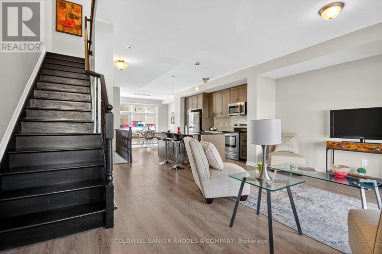 28991192/815-mikinak-road/cfb-rockcliffe-and-area/ottawa/ontario/K1K4Z9_21