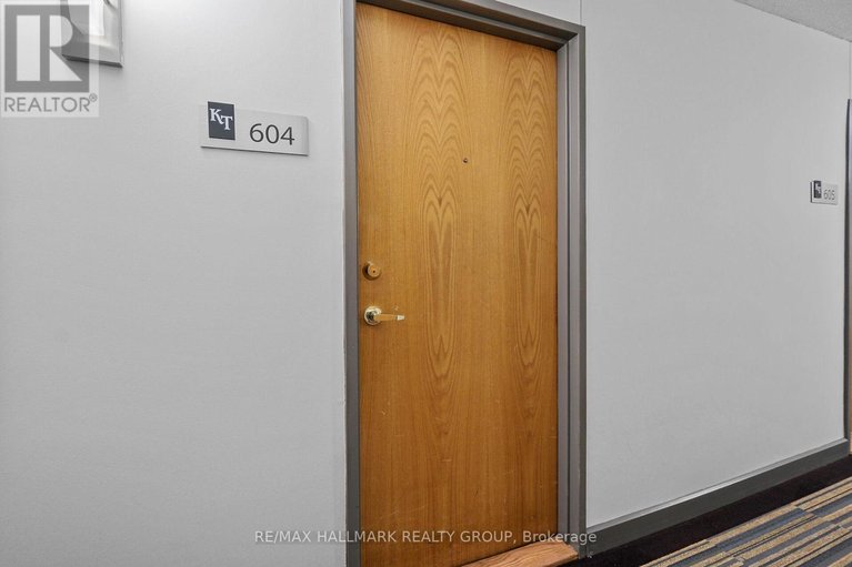 29645636/604-199-kent-street/ottawa-centre/ottawa/ontario/K2P2K8_7