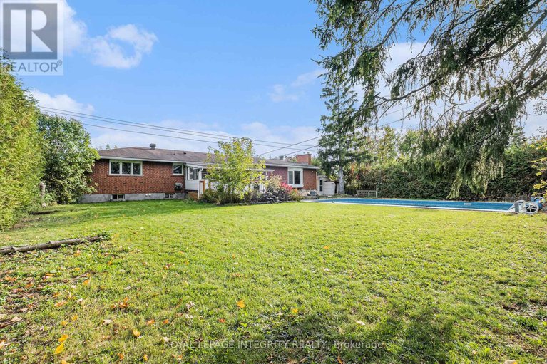 28989057/1843-rideau-road/riverside-south/ottawa/ontario/K1X1E1_30