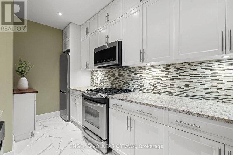 28995603/207-100-champagne-avenue-s/west-centre-town/ottawa/ontario/K1S4P4_11