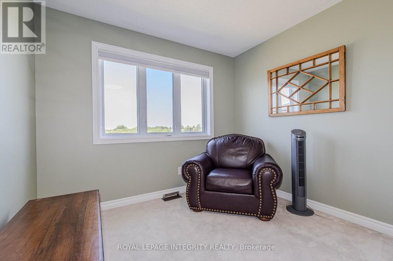 28738555/218-catamount-court/emerald-meadowstrailwest/ottawa/ontario/K2M0A9_33