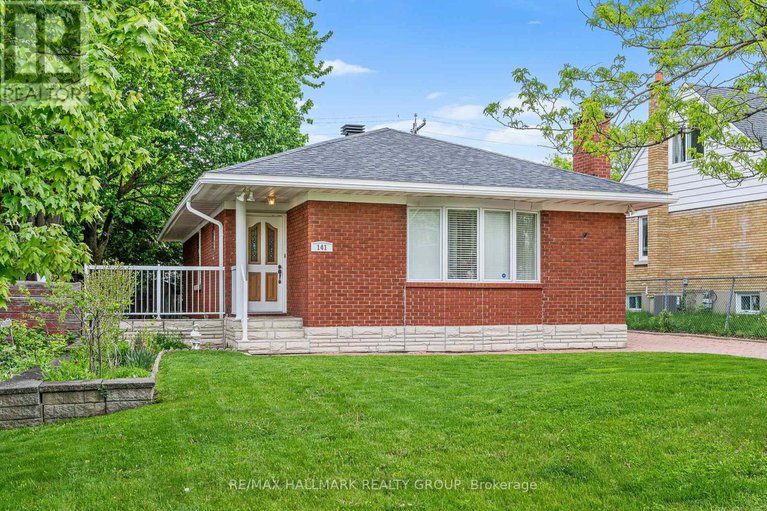 28477413/141-dahlia-avenue/applewood-acres/ottawa/ontario/K1H6G1_1