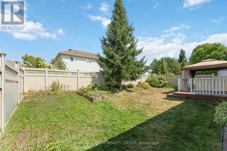 28946187/647-apollo-way/fallingbrookpineridge/ottawa/ontario/K4A1T2_40