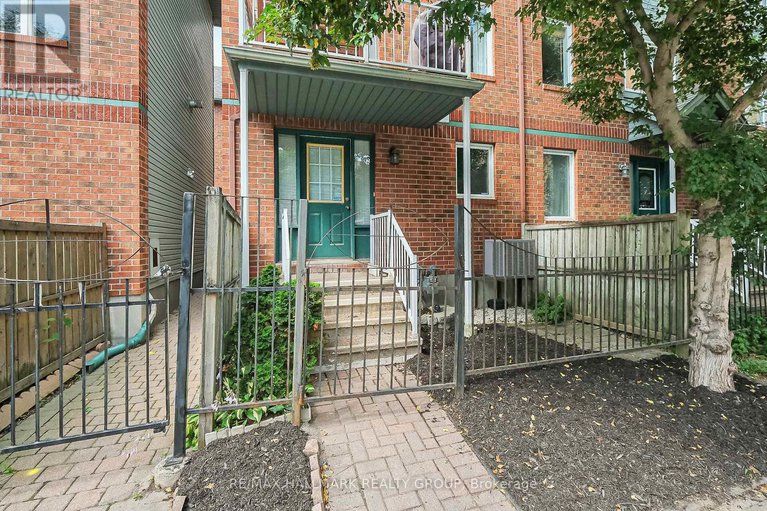 28650833/9-radstock-private/ottawa-centre/ottawa/ontario/K1R5J8_2