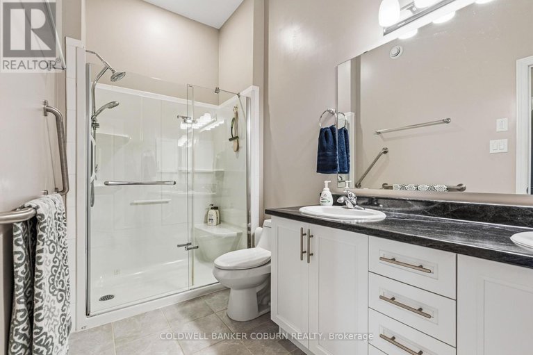 29658105/213-oxford-street-w/kemptville/north-grenville/ontario/K0G1J0_17