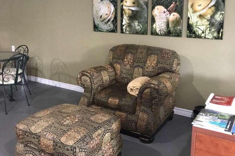 29310855/36-elizabeth-drive/iroquois/south-dundas/ontario/K0E1K0_33