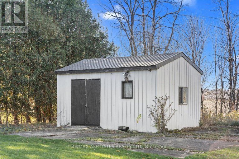 29086713/2462-dunning-road/cumberland-west/ottawa/ontario/K0A3E0_38