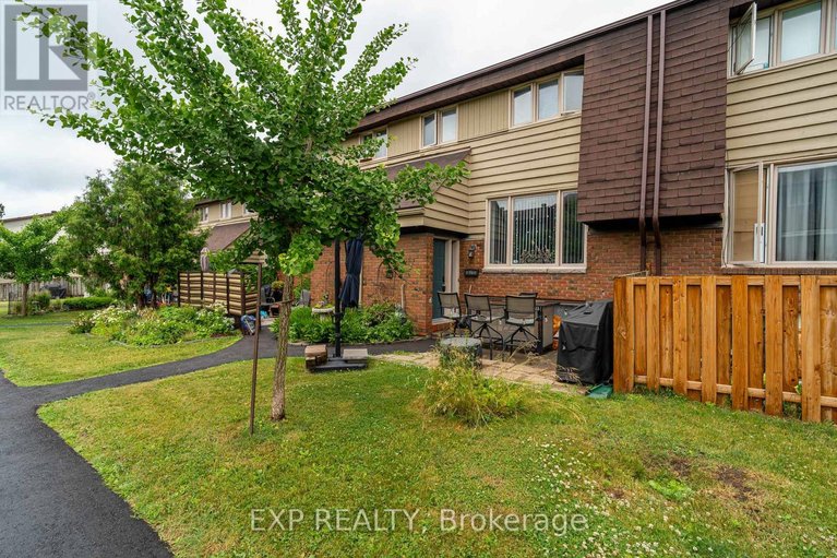 29540461/12-2610-draper-avenue/redwood-park/ottawa/ontario/K2H8X8_2
