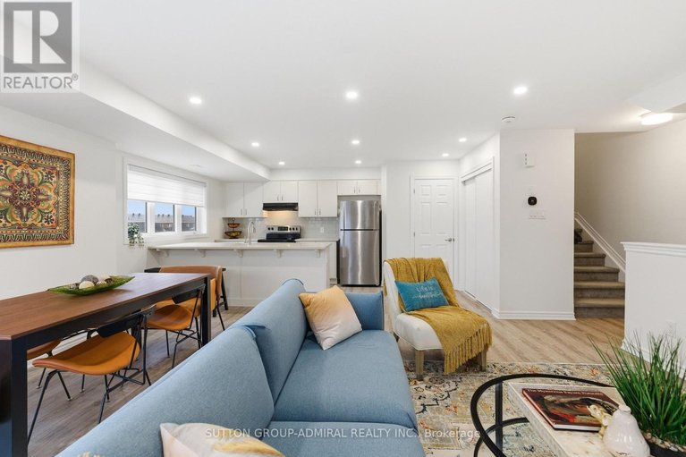 29470699/903-nautilus-private/emerald-meadowstrailwest/ottawa/ontario/K2V0S5_6