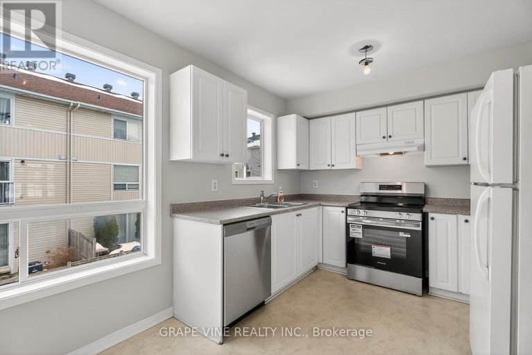 29436743/460-seyton-drive/westcliffe-estates/ottawa/ontario/K2H1G2_14