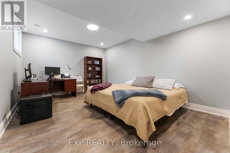 28869006/6805-pebble-trail-way/greely/ottawa/ontario/K4P0B7_33